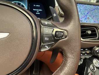 ASTON MARTIN VANTAGE 2022 Image 45
