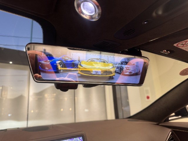 ASTON MARTIN VANTAGE 2022 Image 54