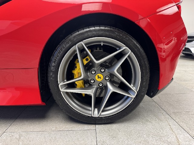 FERRARI F8 SPIDER 2021 Image 36