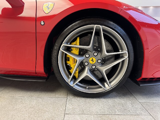 FERRARI F8 SPIDER 2021 Image 38