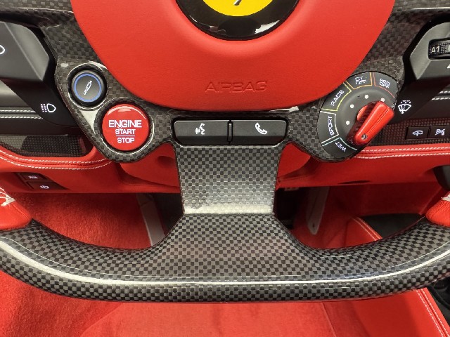 FERRARI F8 SPIDER 2021 Image 53