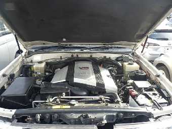 TOYOTA LAND CRUISER 100 2001 Image 14