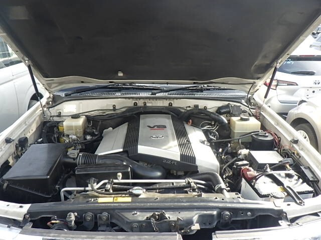 TOYOTA LAND CRUISER 100 2001 Image 20