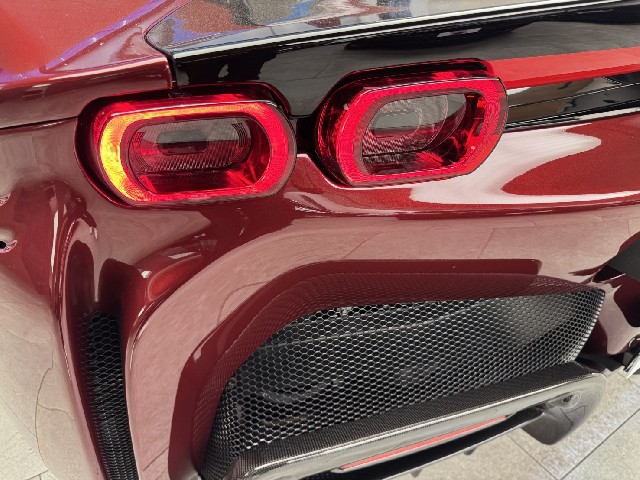 FERRARI SF90 SPIDER 2022 Image 38