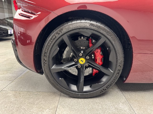 FERRARI SF90 SPIDER 2022 Image 48