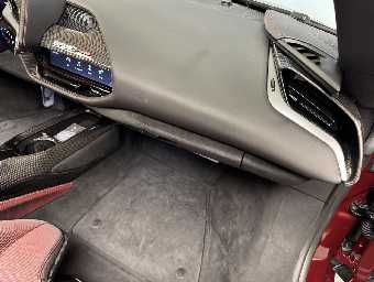 FERRARI SF90 SPIDER 2022 Image 45