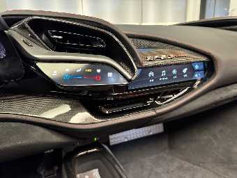 FERRARI SF90 SPIDER 2022 Image 52