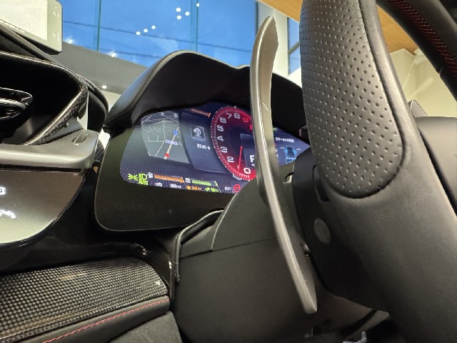 FERRARI SF90 SPIDER 2022 Image 60