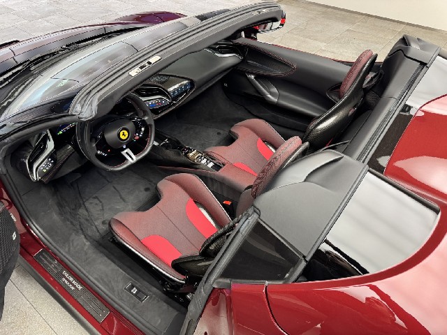 FERRARI SF90 SPIDER 2022 Image 65
