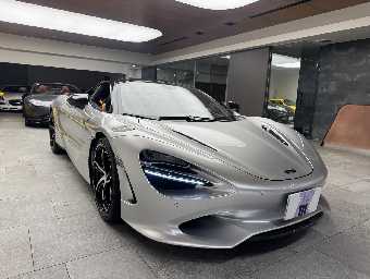 MCLAREN 750S 2025 Image 11