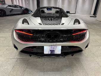 MCLAREN 750S 2025 Image 14