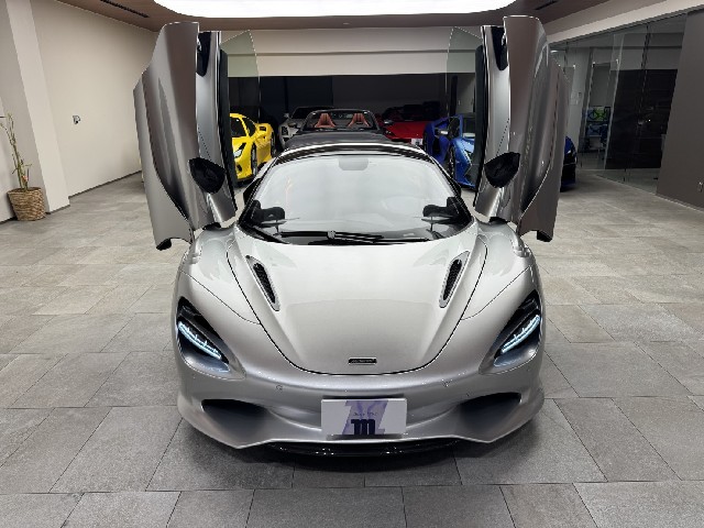 MCLAREN 750S 2025 Image 24