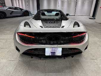 MCLAREN 750S 2025 Image 30