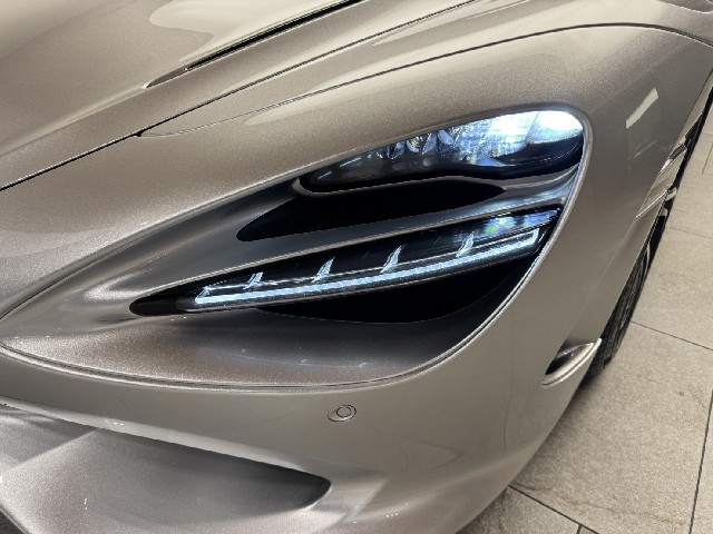 MCLAREN 750S 2025 Image 39