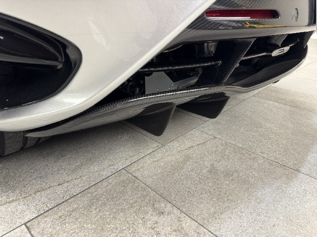 MCLAREN 750S 2025 Image 48