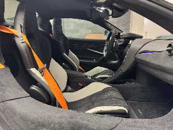 MCLAREN 750S 2025 Image 52