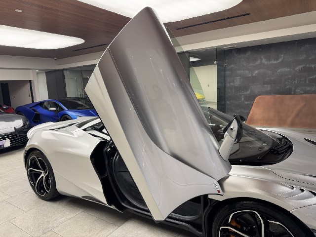 MCLAREN 750S 2025 Image 60