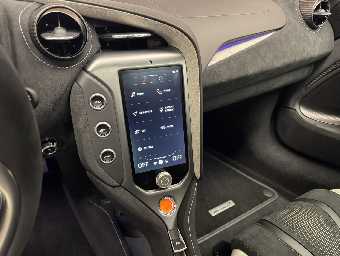 MCLAREN 750S 2025 Image 61