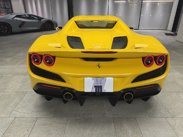 FERRARI F8 SPIDER 2021 Image 20