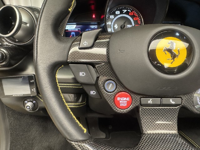 FERRARI F8 SPIDER 2021 Image 51