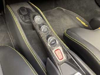 FERRARI F8 SPIDER 2021 Image 50