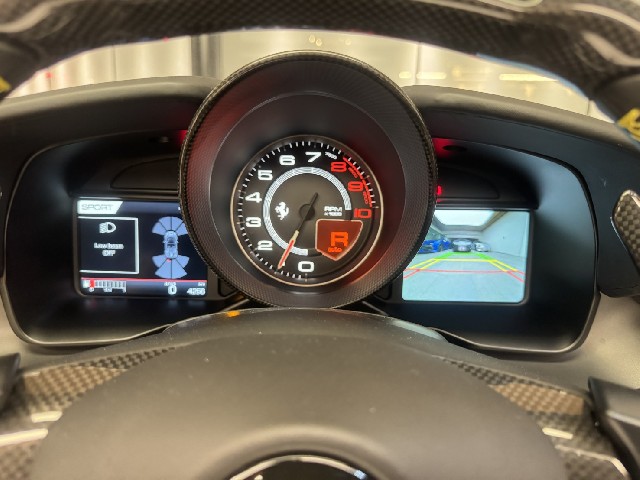 FERRARI F8 SPIDER 2021 Image 57