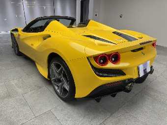 FERRARI F8 SPIDER 2021 Image 7