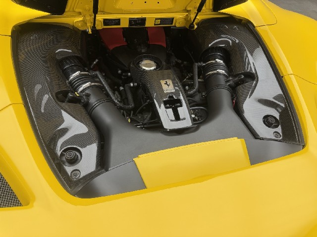 FERRARI F8 SPIDER 2021 Image 61