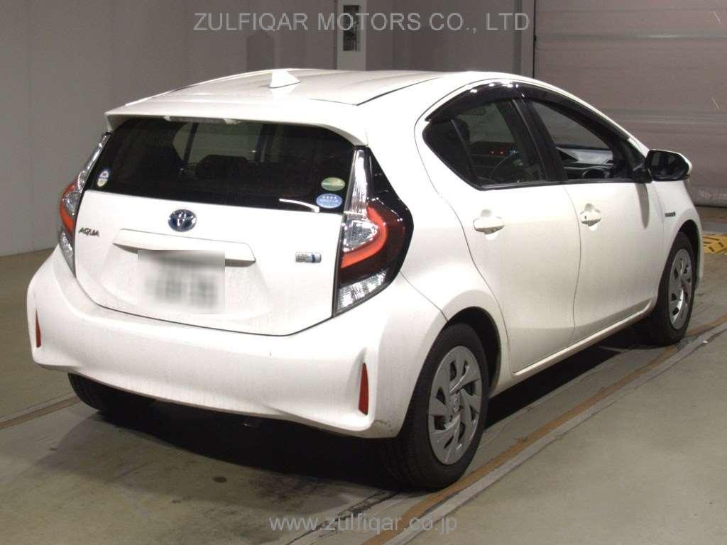 TOYOTA AQUA 2020 Image 2