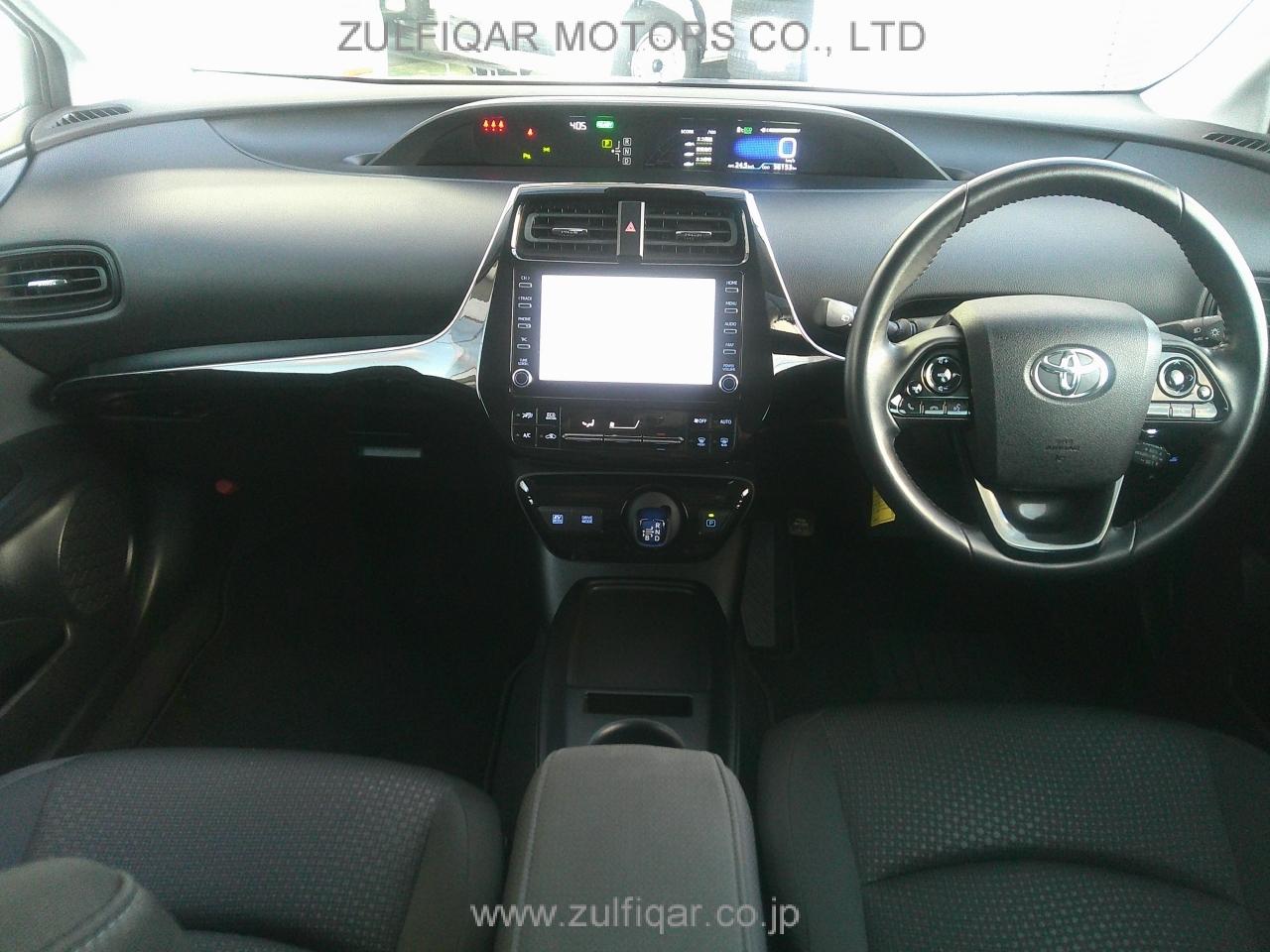 TOYOTA PRIUS 2021 Image 3