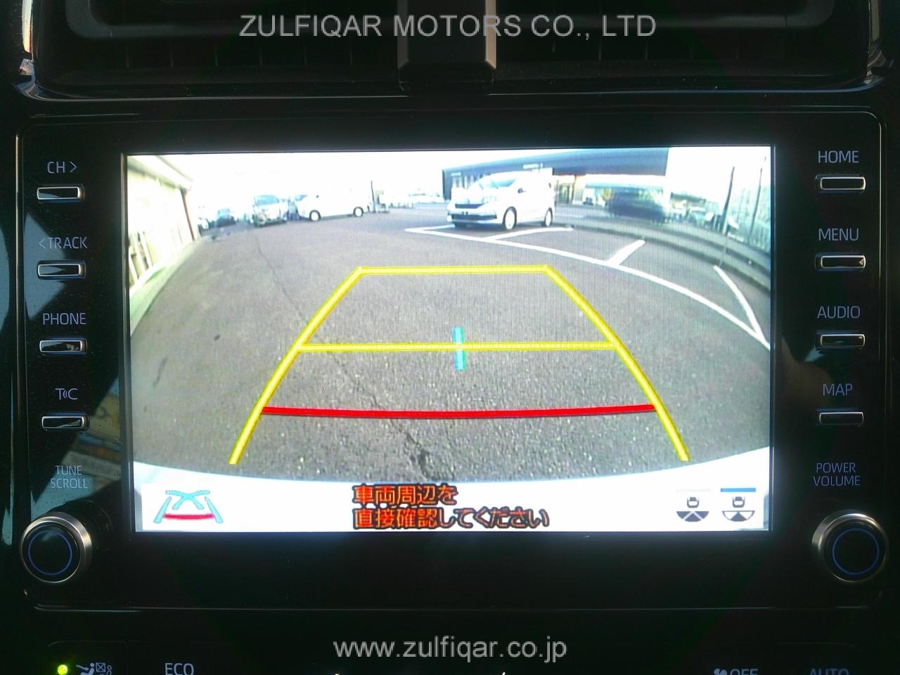 TOYOTA PRIUS 2021 Image 6