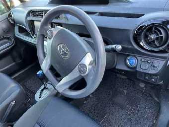 TOYOTA AQUA 2015 Image 3