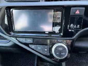 TOYOTA AQUA 2015 Image 6