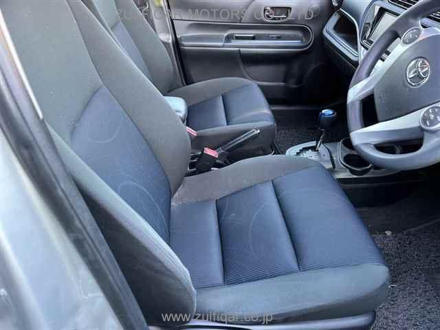 TOYOTA AQUA 2015 Image 7