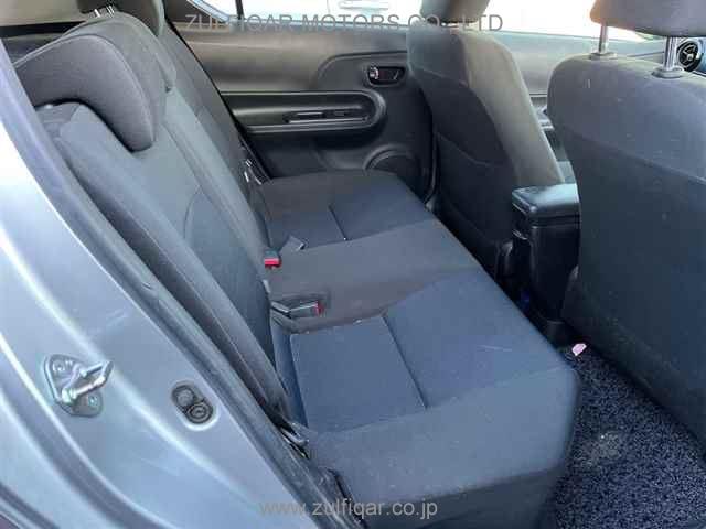 TOYOTA AQUA 2015 Image 8