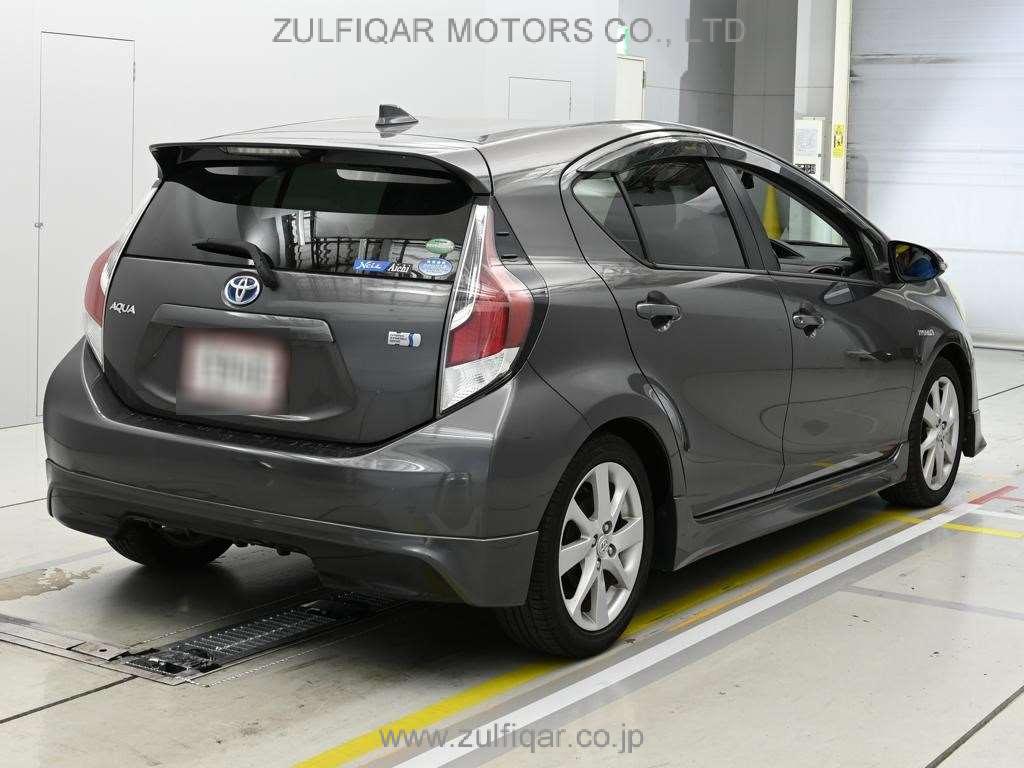 TOYOTA AQUA 2015 Image 2