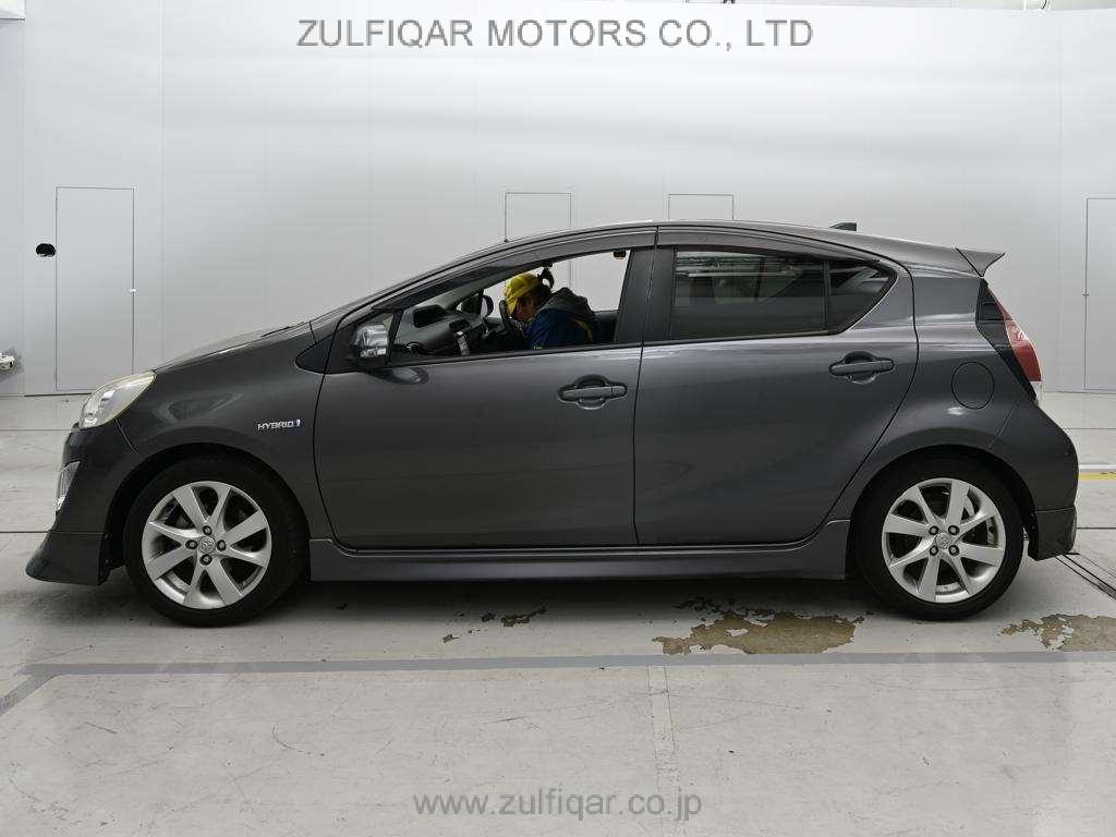 TOYOTA AQUA 2015 Image 4