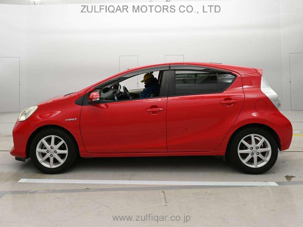 TOYOTA AQUA 2013 Image 4