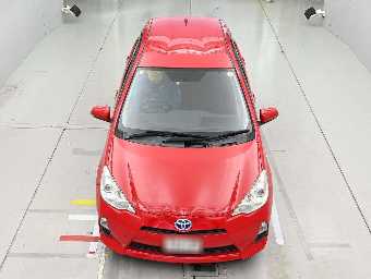 TOYOTA AQUA 2013 Image 7