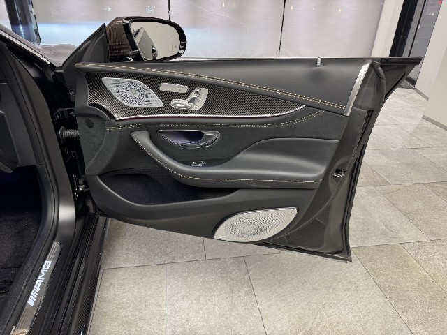 MERCEDES AMG GT 2019 Image 30