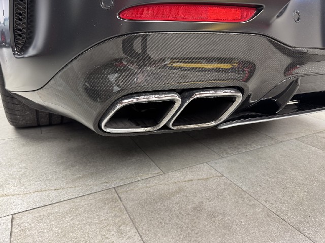 MERCEDES AMG GT 2019 Image 38
