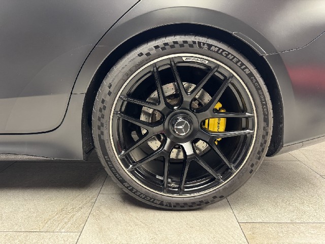 MERCEDES AMG GT 2019 Image 44