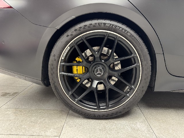 MERCEDES AMG GT 2019 Image 45