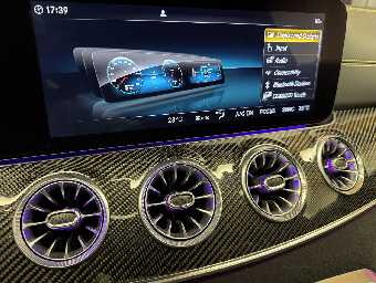 MERCEDES AMG GT 2019 Image 51