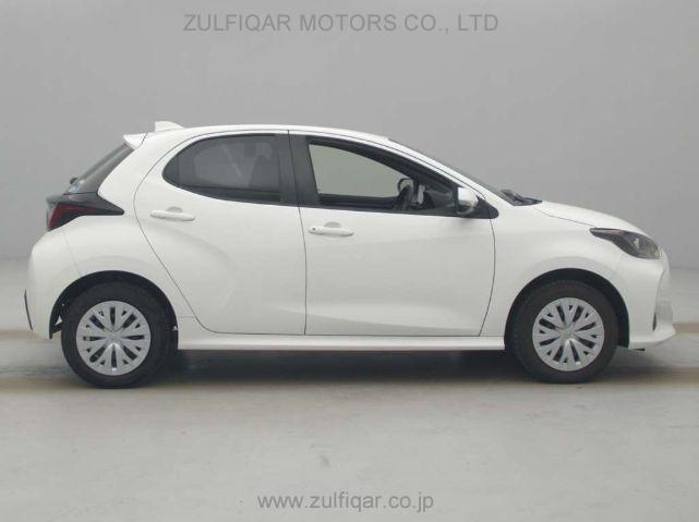 TOYOTA YARIS 2021 Image 6
