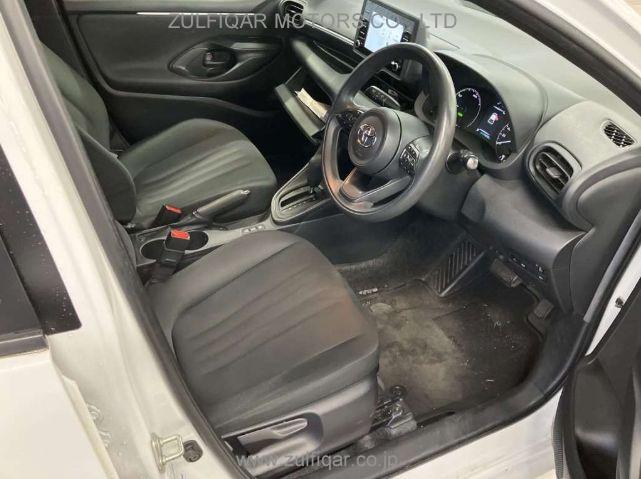 TOYOTA YARIS 2021 Image 7