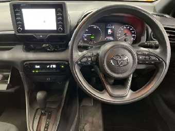 TOYOTA YARIS 2021 Image 8