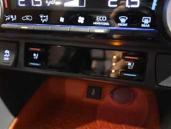 TOYOTA RAV-4 2022 Image 11