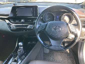 TOYOTA C-HR 2018 Image 6