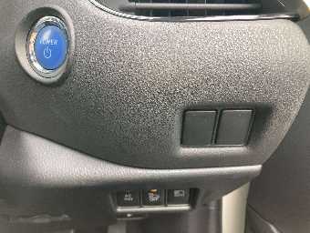 TOYOTA C-HR 2018 Image 10